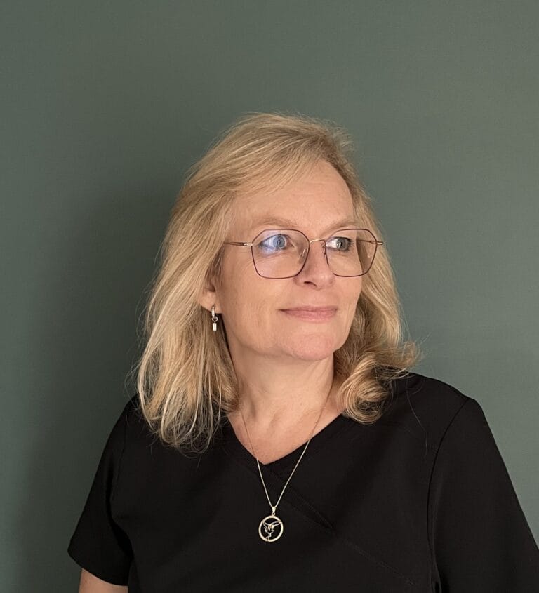 portret van ademcoach carla Beerendonk bij Breathfulness